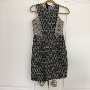 Loft Navy / Tan color lock dress!